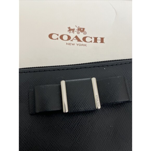 NWT Coach Wristlet 51672 Darcy Saffiano Leather Bow Wallet Black Silver - Picture 3 of 8